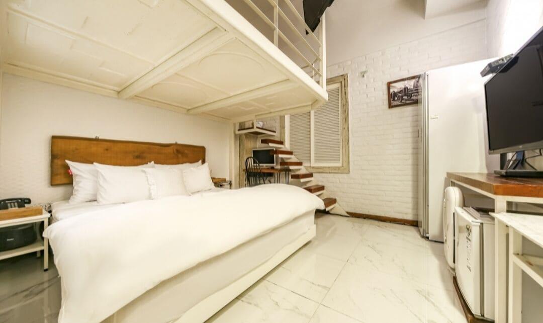 February Hotel Hwanggeum Daegu Extérieur photo