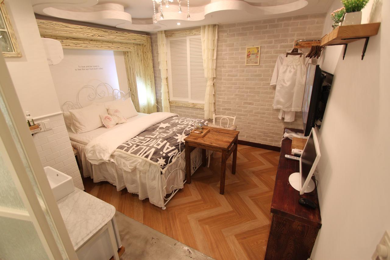 February Hotel Hwanggeum Daegu Extérieur photo