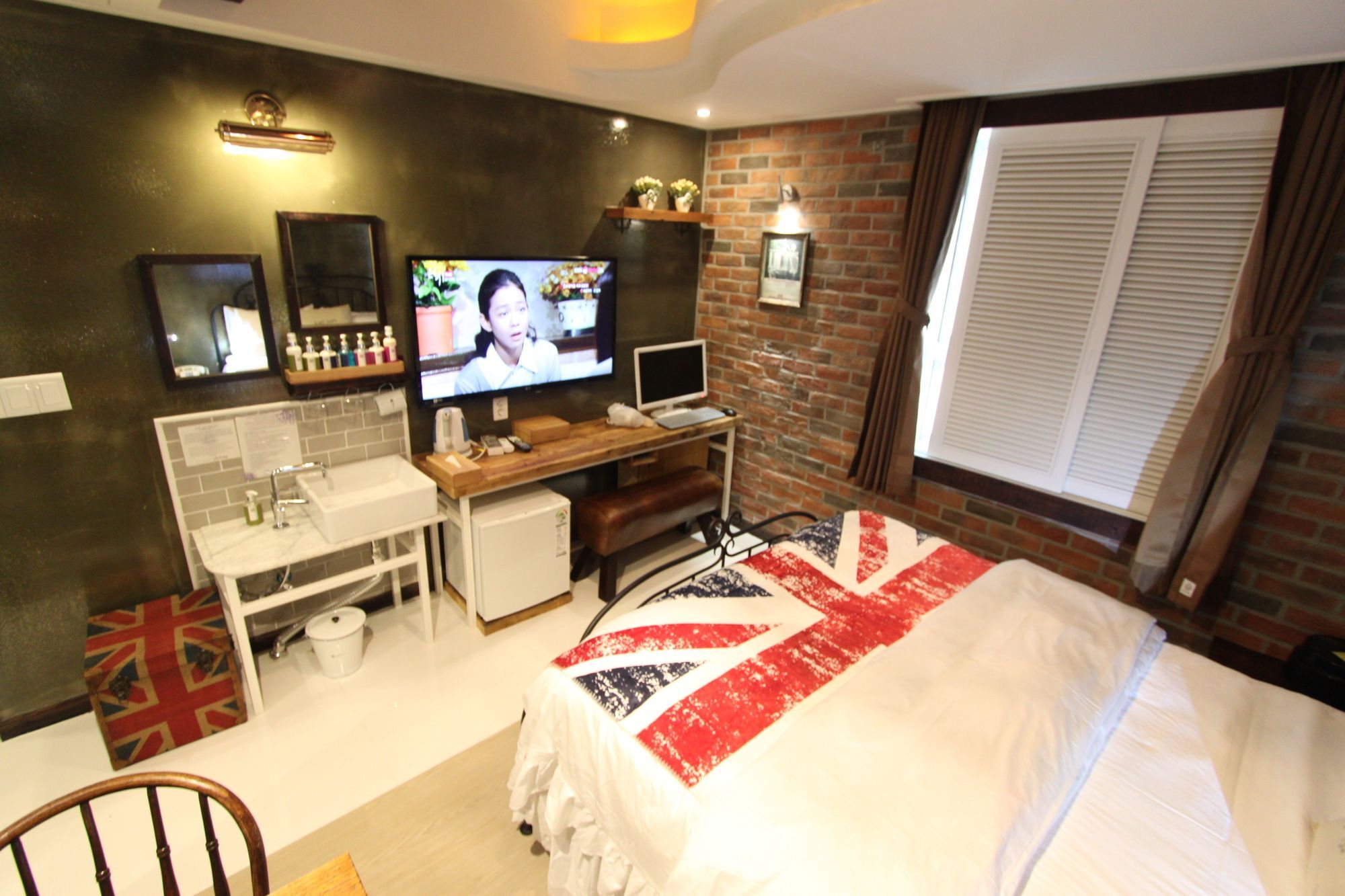 February Hotel Hwanggeum Daegu Extérieur photo